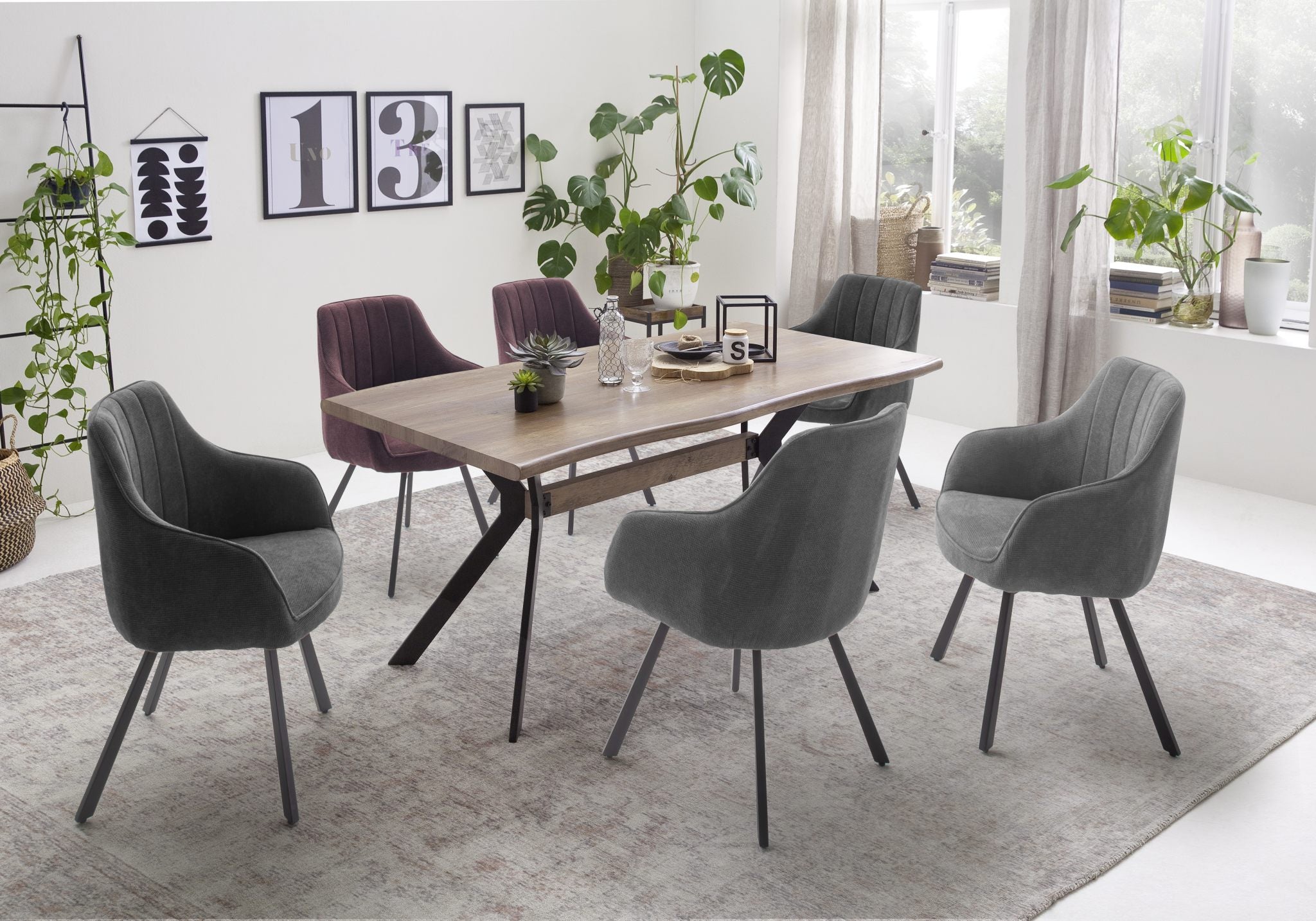 KERALA Vierfußtisch